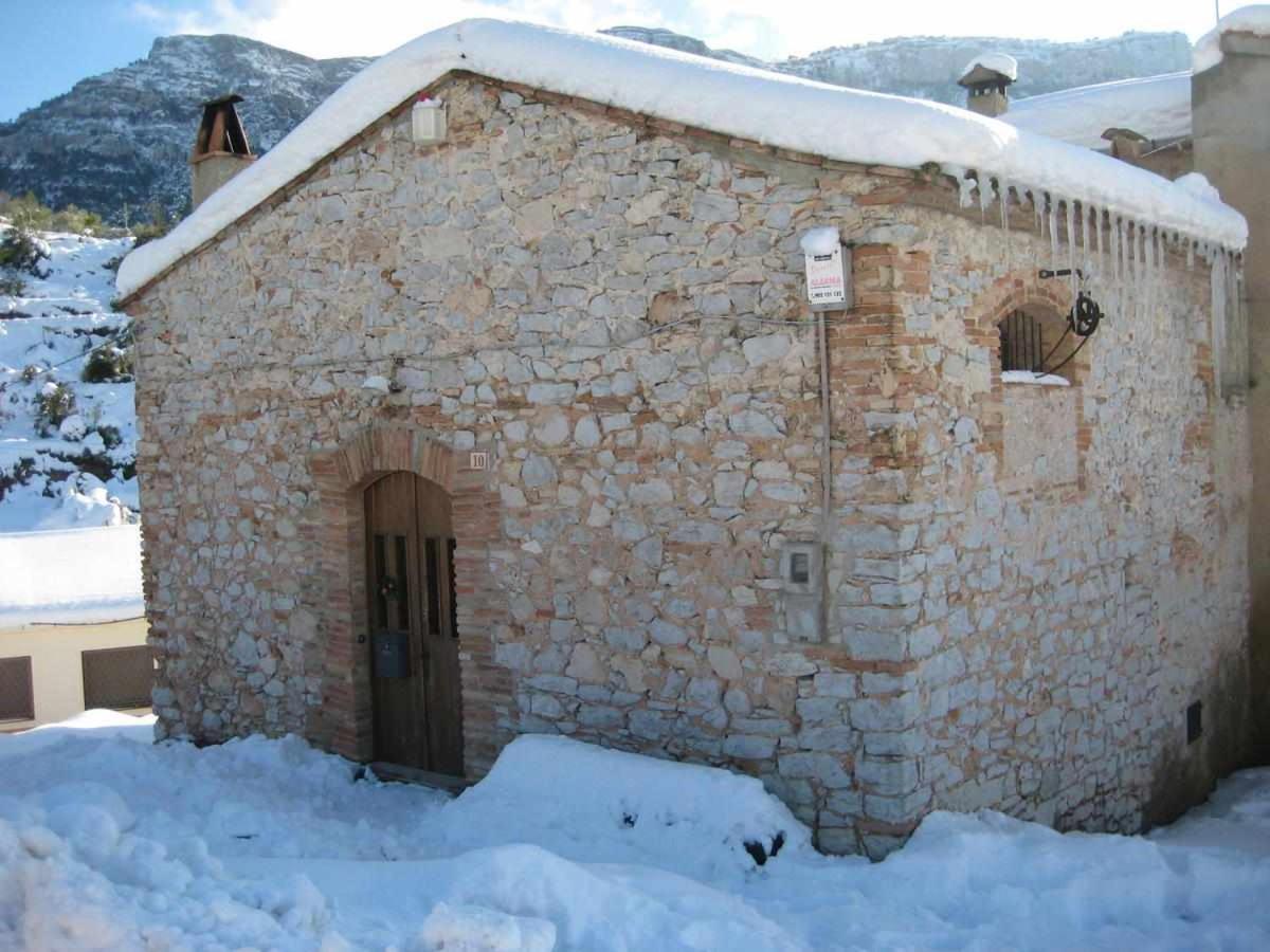 Casa Rural Lera Torre de Fontaubella Exterior foto